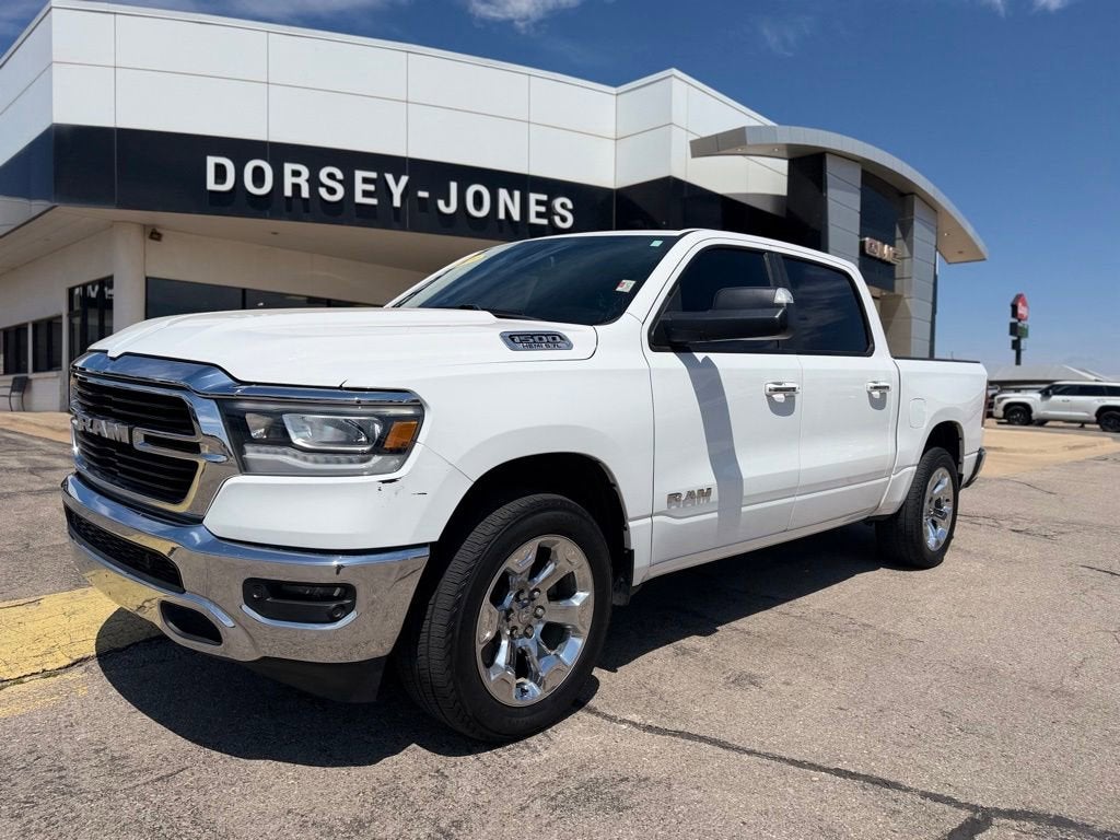 2019 RAM 1500 Big Horn/Lone Star 4x4 Crew Cab 5'7's photo