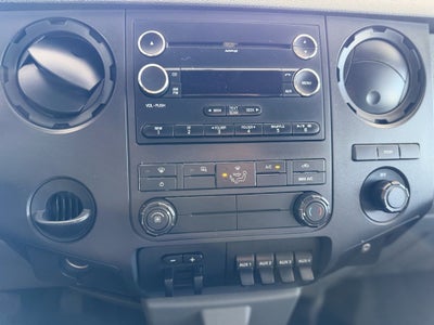 2011 Ford Super Duty F-550 DRW XL