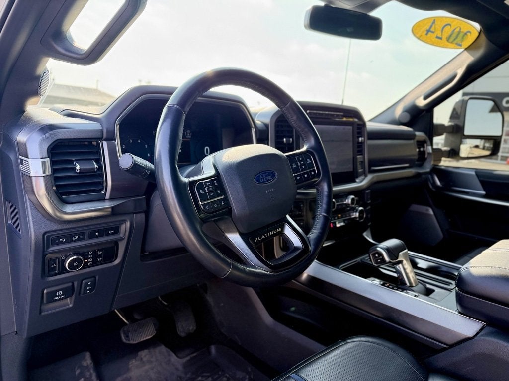 2024 Ford F-150 Platinum
