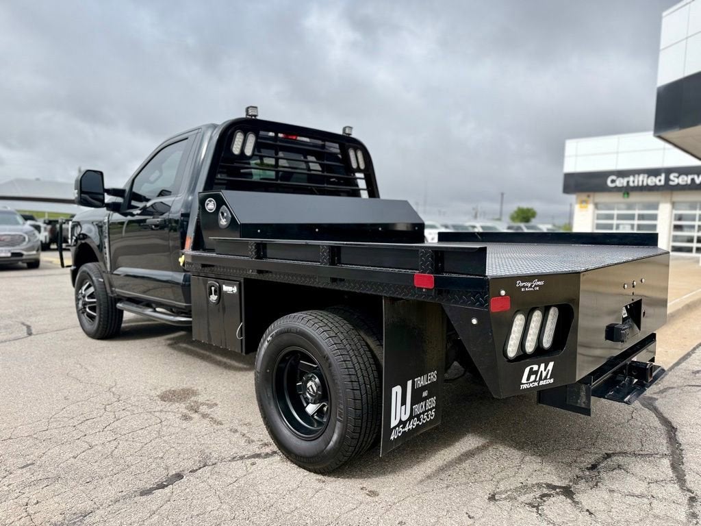 2024 Ford Super Duty F-350 DRW XL