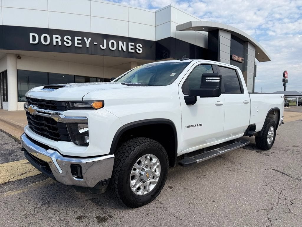 2025 Chevrolet Silverado 3500 HD LT