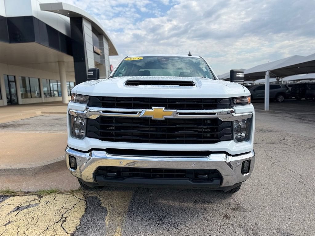 2025 Chevrolet Silverado 3500 HD LT