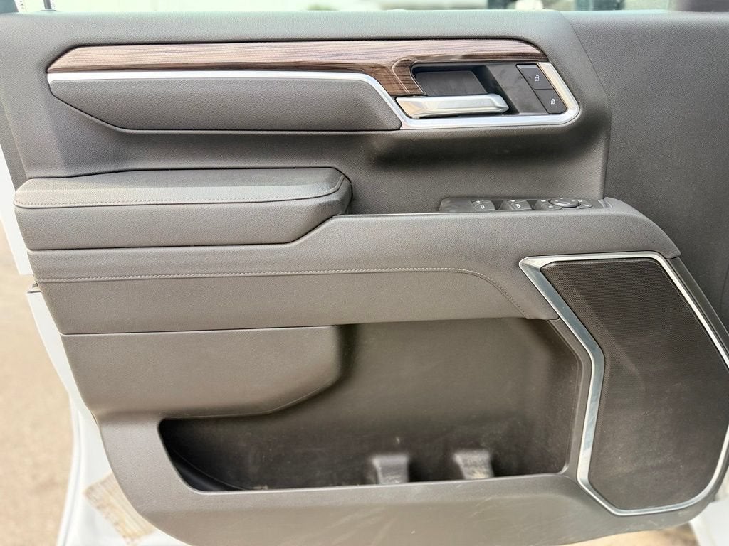 2025 Chevrolet Silverado 3500 HD LT