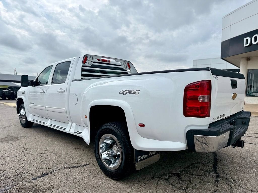 2010 Chevrolet Silverado 3500 HD DRW LTZ
