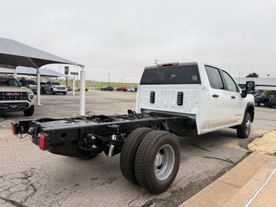 2026 GMC Sierra 3500 HD Chassis Cab Pro