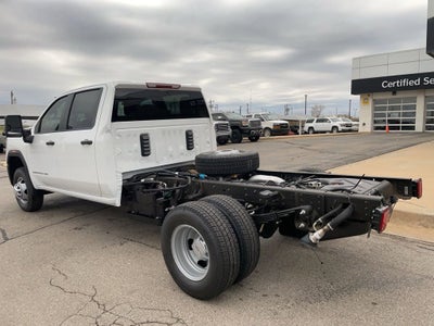 2026 GMC Sierra 3500 HD Chassis Cab Pro