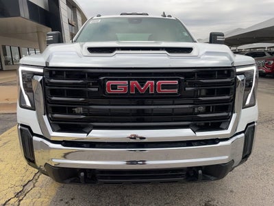 2026 GMC Sierra 3500 HD Chassis Cab Pro