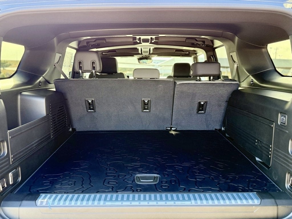 2025 GMC HUMMER EV SUV 2X