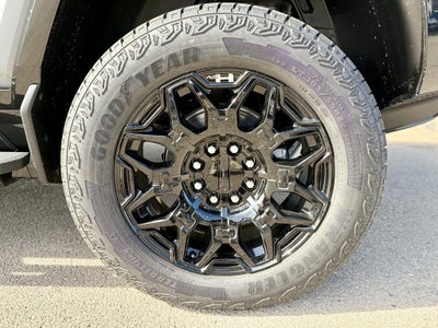 2025 GMC HUMMER EV SUV 2X