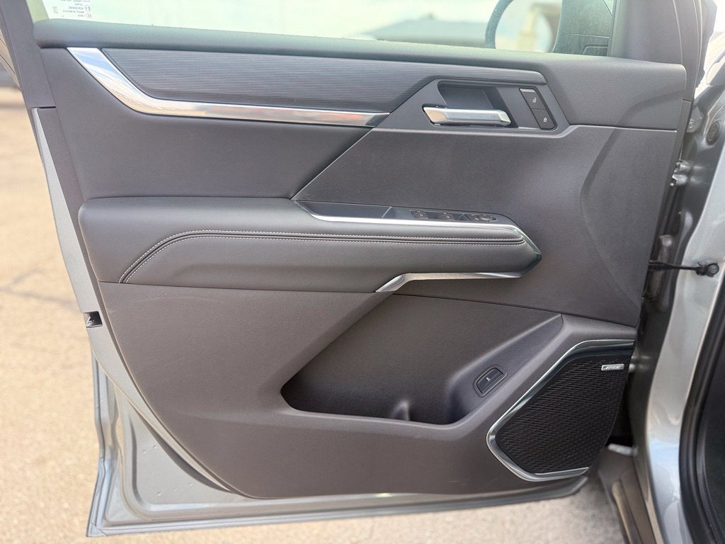 2026 GMC Acadia Elevation - Photo 8