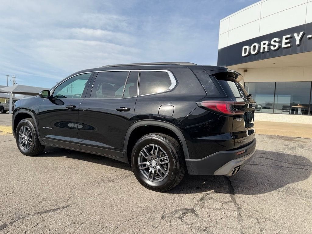 2025 GMC Acadia Elevation