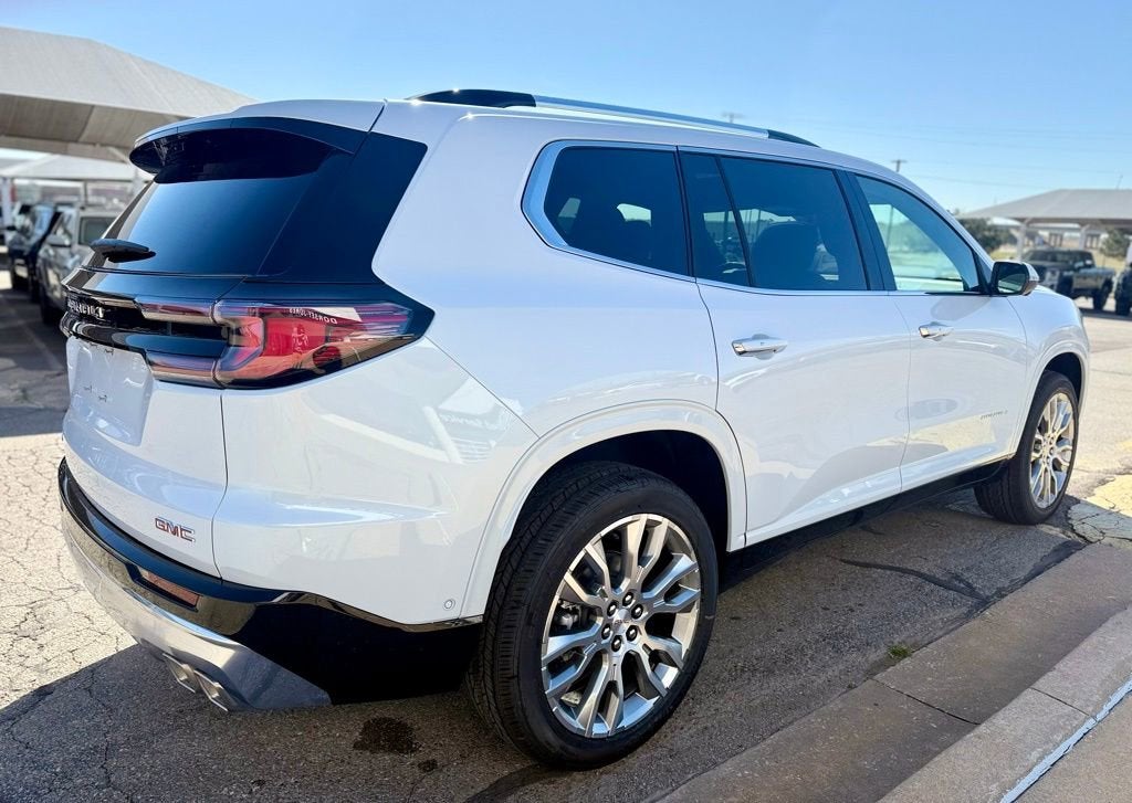 2026 GMC Acadia Denali