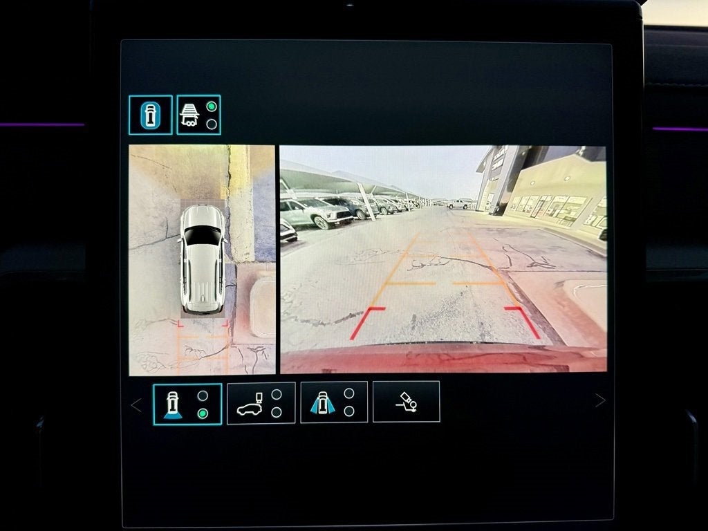 2024 GMC Acadia Denali