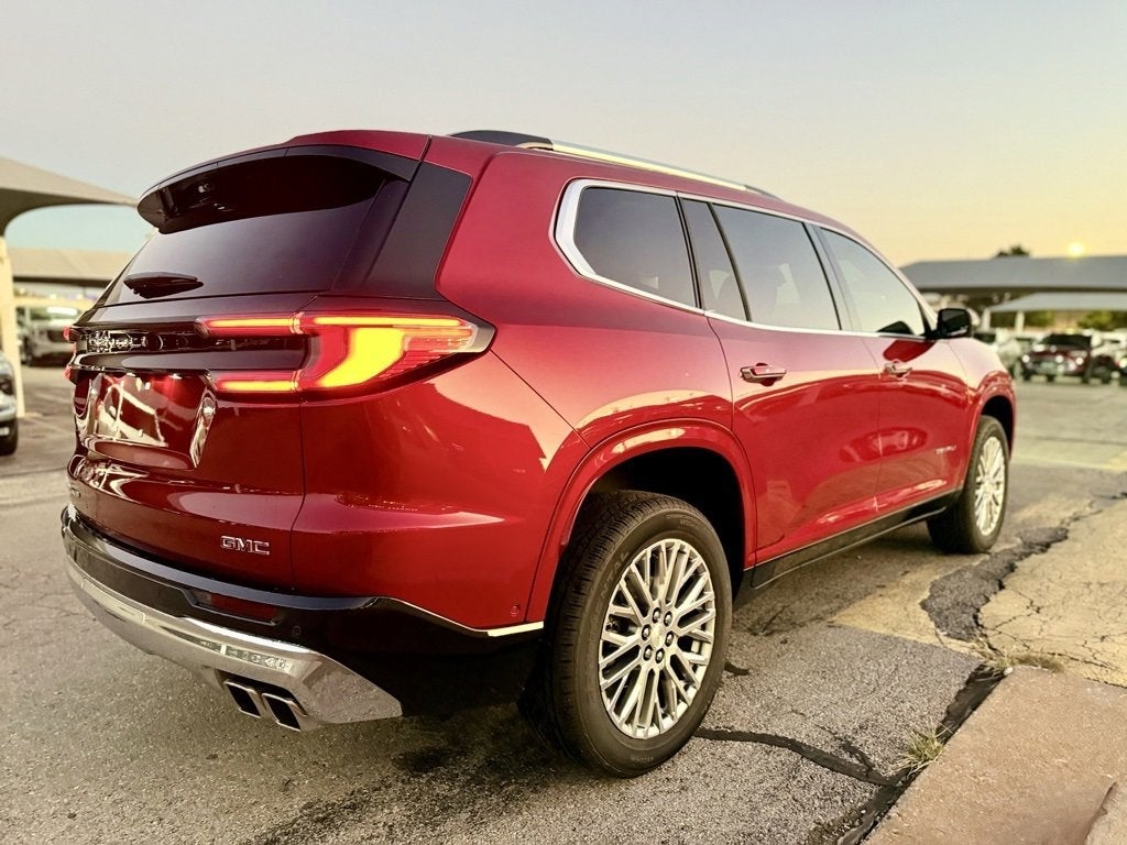 2024 GMC Acadia Denali