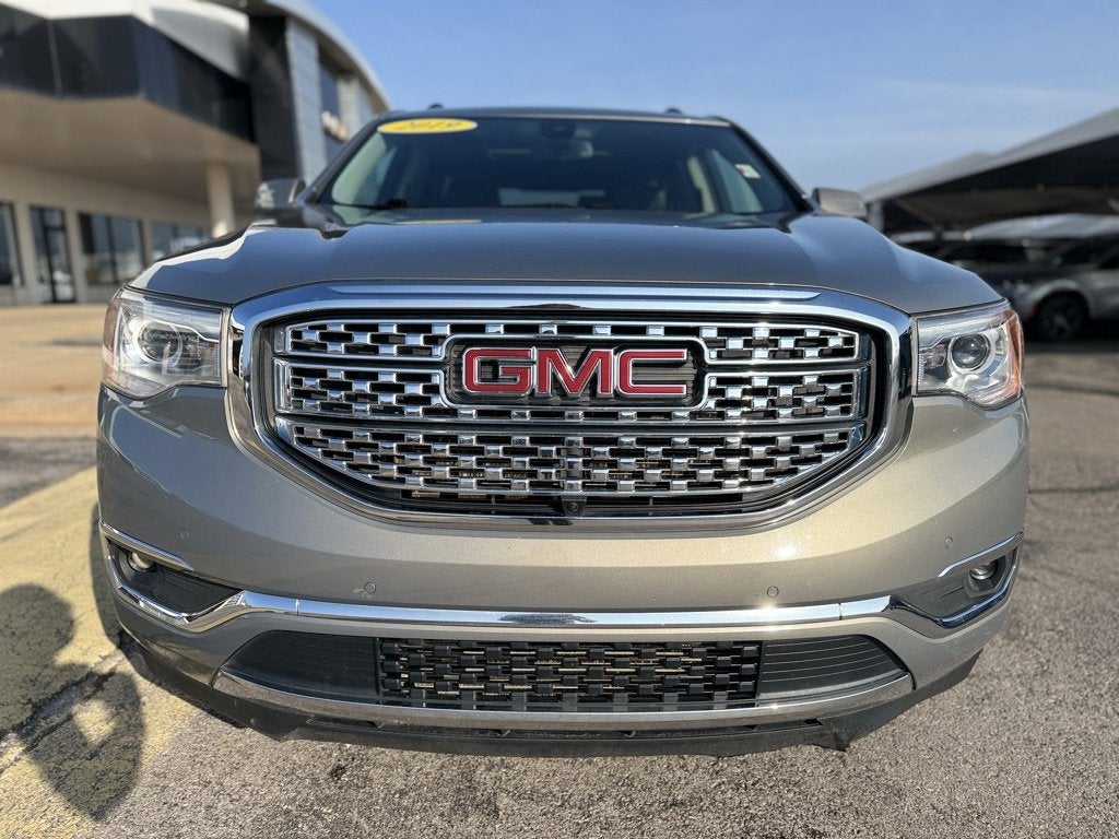 2019 GMC Acadia Denali