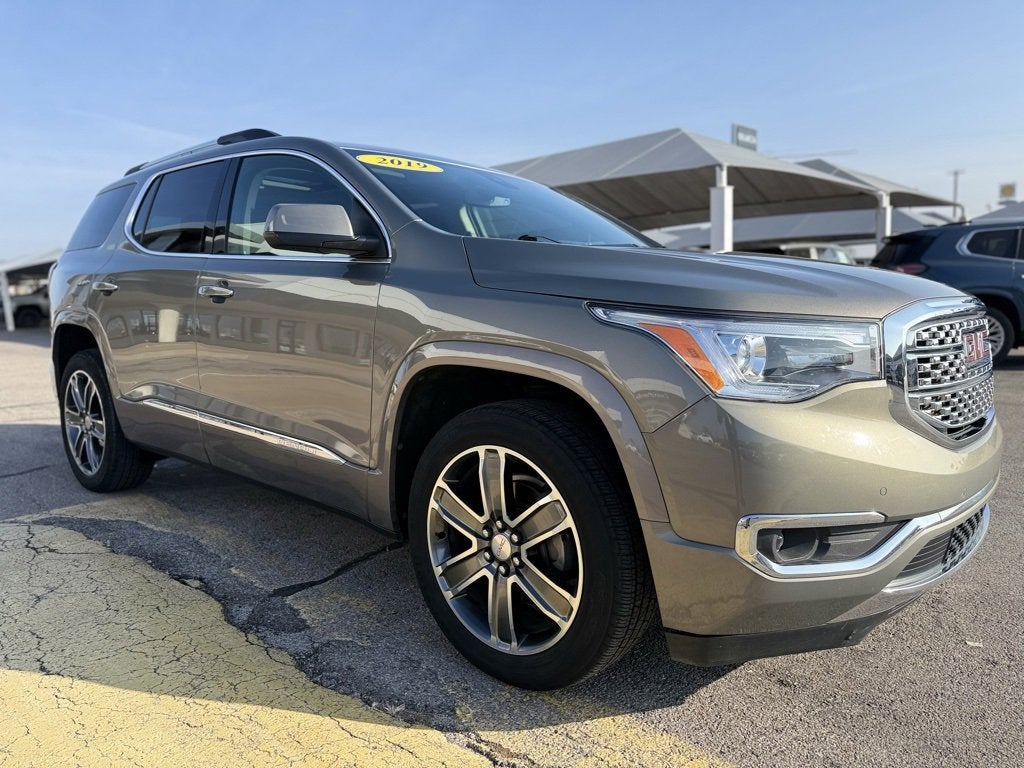 2019 GMC Acadia Denali