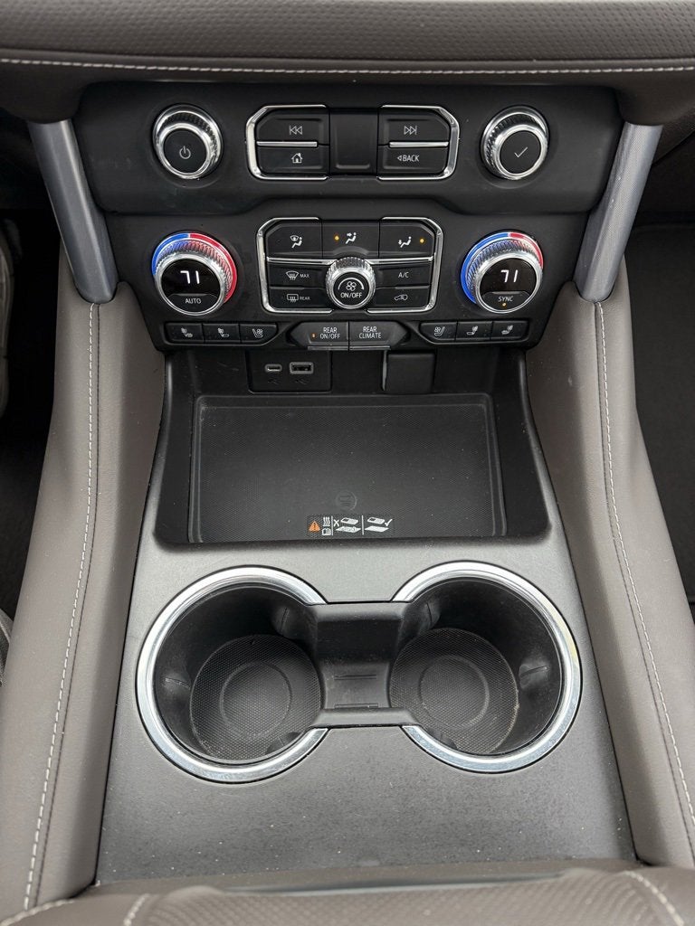 2021 GMC Yukon XL SLT