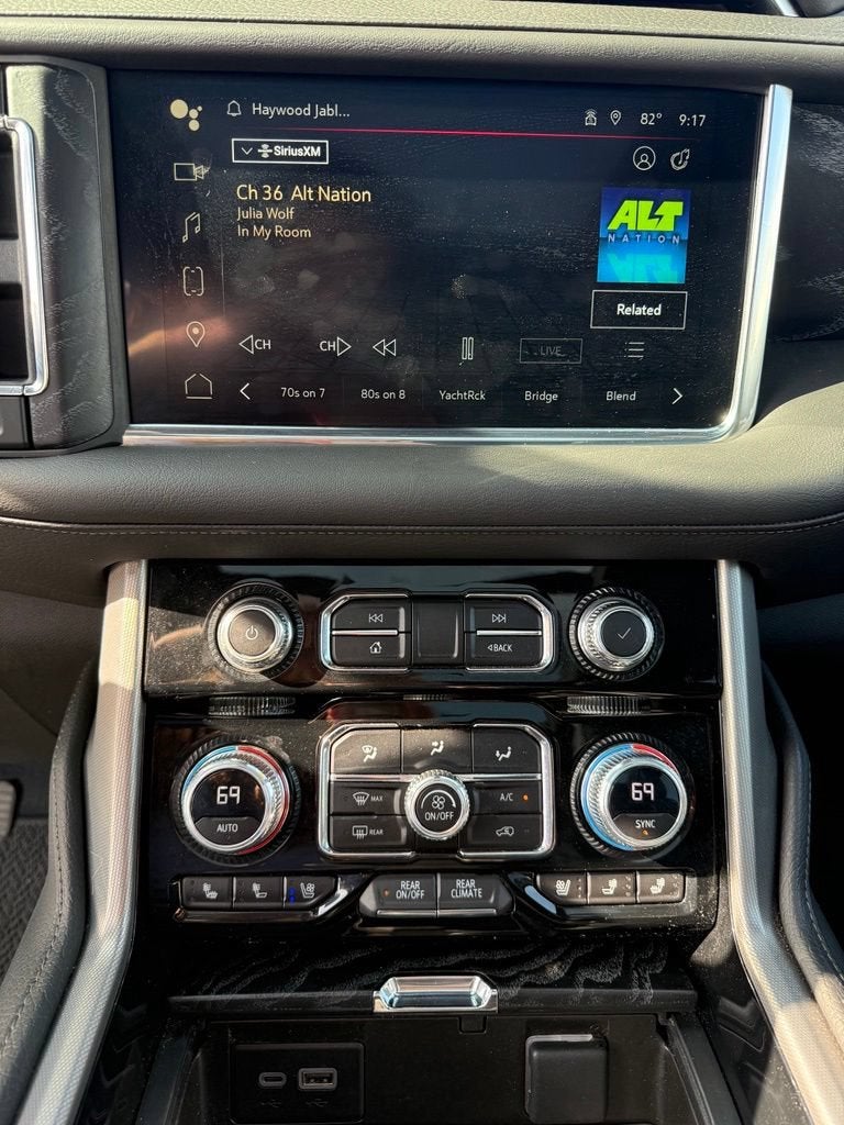 2023 GMC Yukon Denali