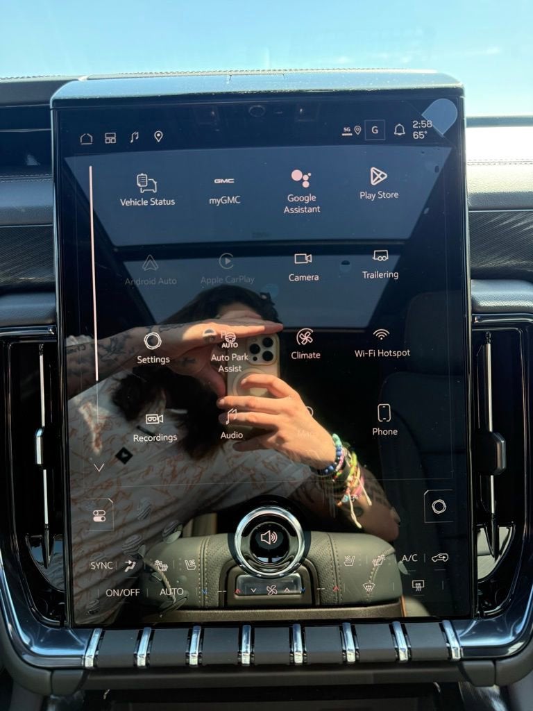 2026 GMC Yukon XL AT4