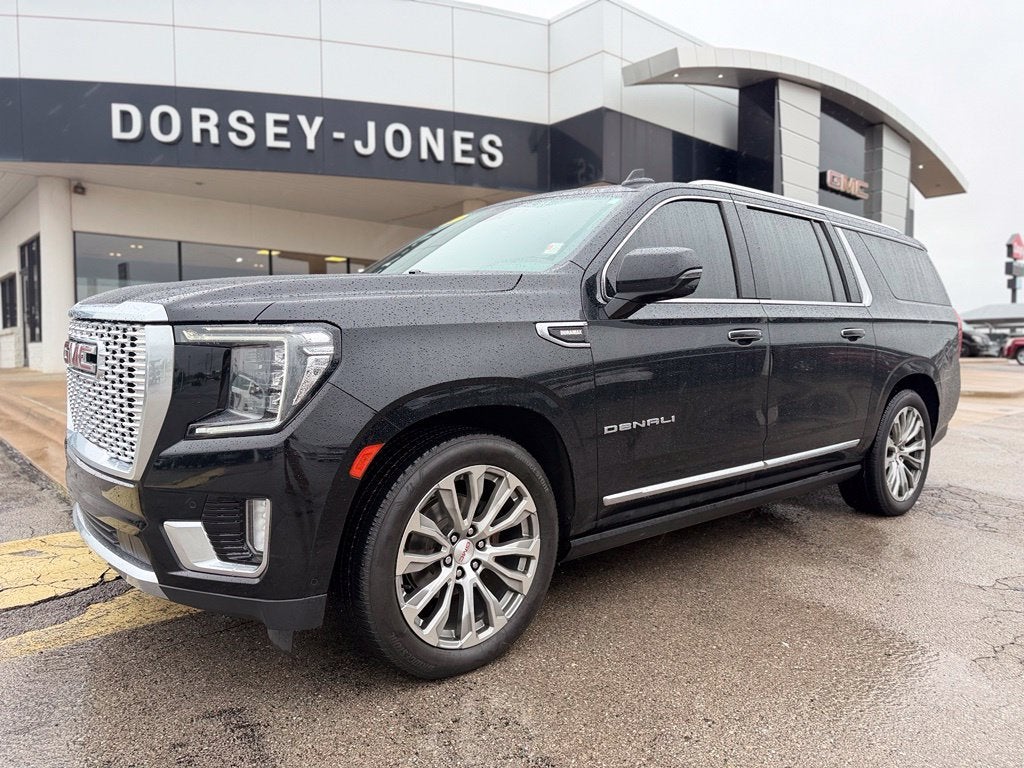 2023 GMC Yukon XL Denali