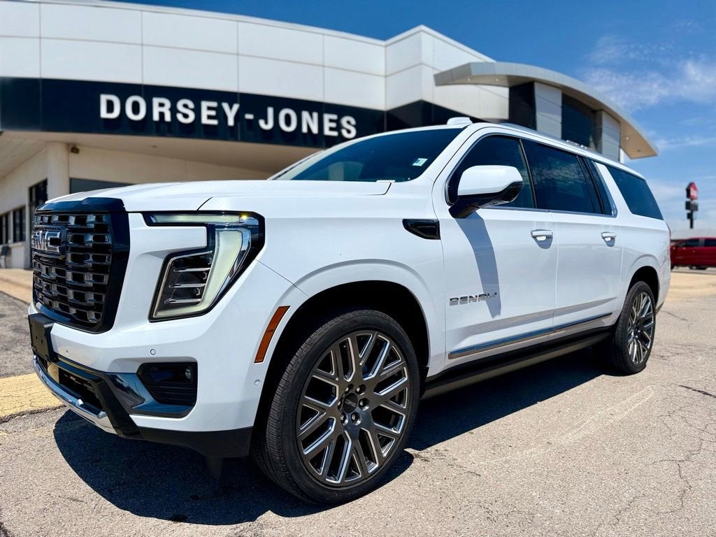 2026 GMC Yukon Denali Ultimate AWD's photo