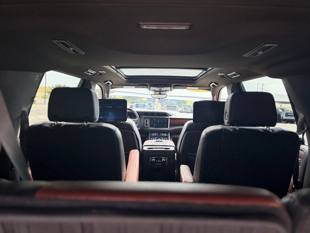 2023 GMC Yukon XL Denali Ultimate