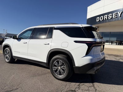 2025 Chevrolet Traverse LT