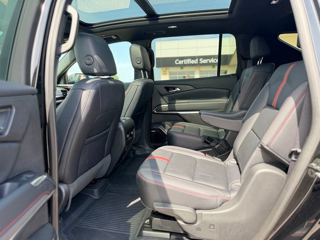 2025 Chevrolet Traverse RS