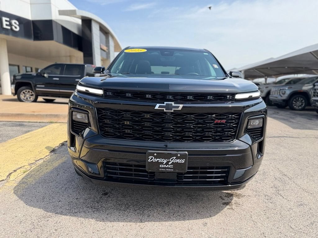 2025 Chevrolet Traverse RS
