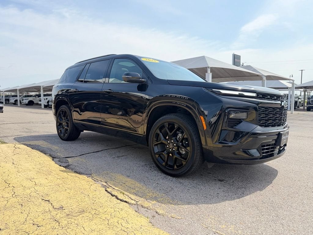 2025 Chevrolet Traverse RS