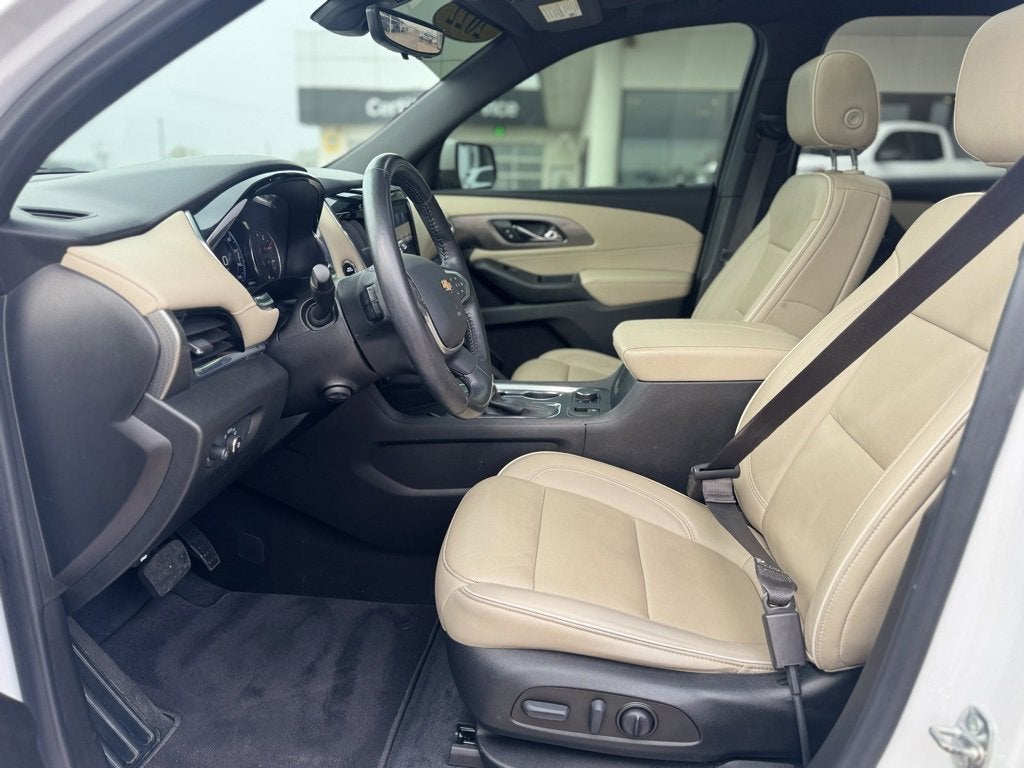 2022 Chevrolet Traverse Premier