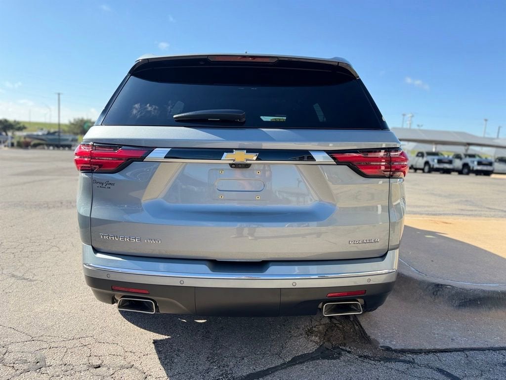 2023 Chevrolet Traverse Premier