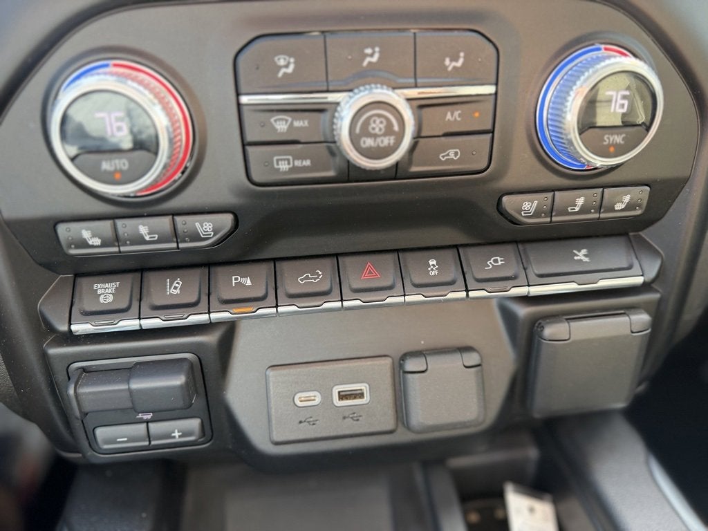 2023 GMC Sierra 3500 HD Denali DRW