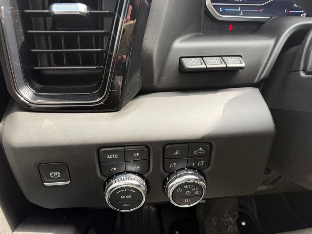 2024 GMC Sierra 2500 HD AT4X