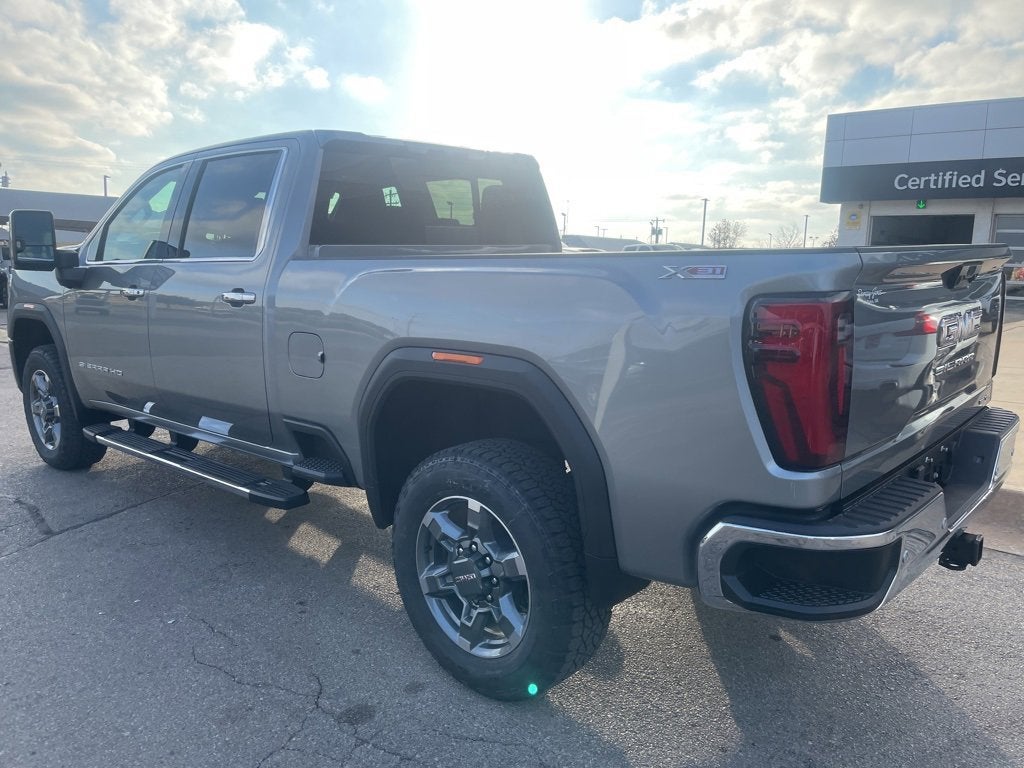 2026 GMC Sierra 2500 HD SLT