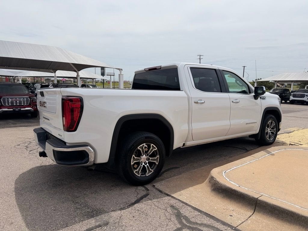 2025 GMC Sierra 1500 SLT