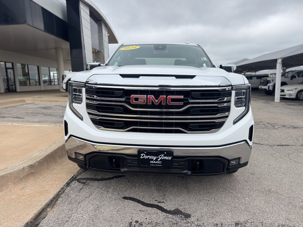 2024 GMC Sierra 1500 SLT