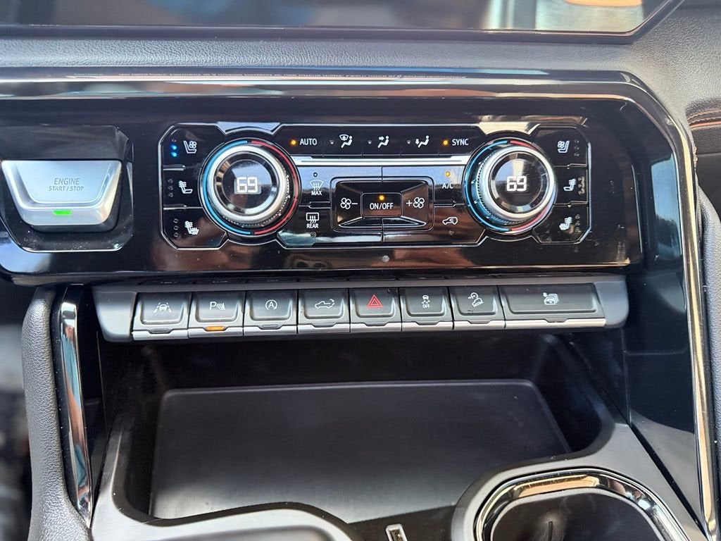 2023 GMC Sierra 1500 AT4