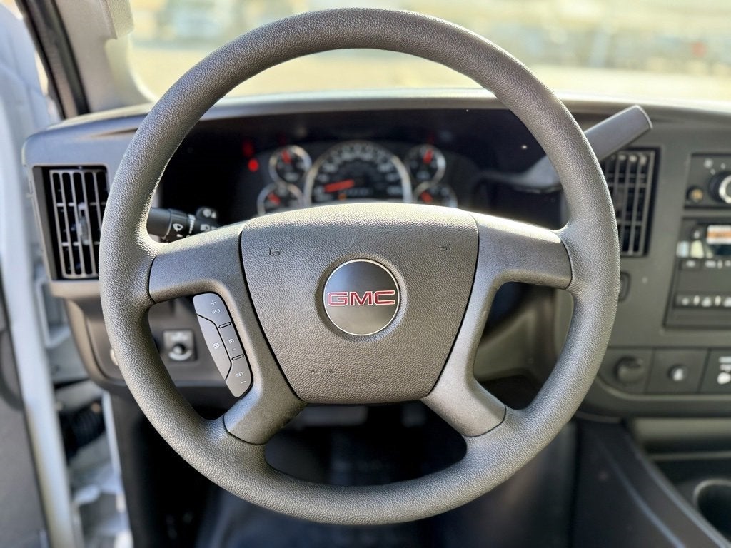 2025 GMC Savana Cargo 2500 Work Van