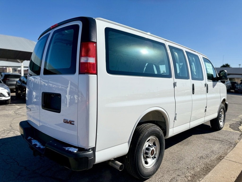 2025 GMC Savana Cargo 2500 Work Van