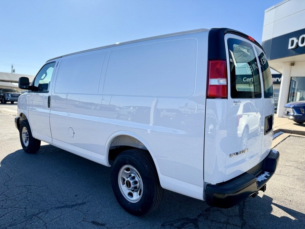 2025 GMC Savana Cargo 2500 Work Van