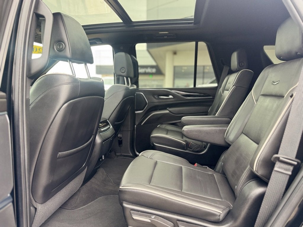 2024 Cadillac Escalade Sport