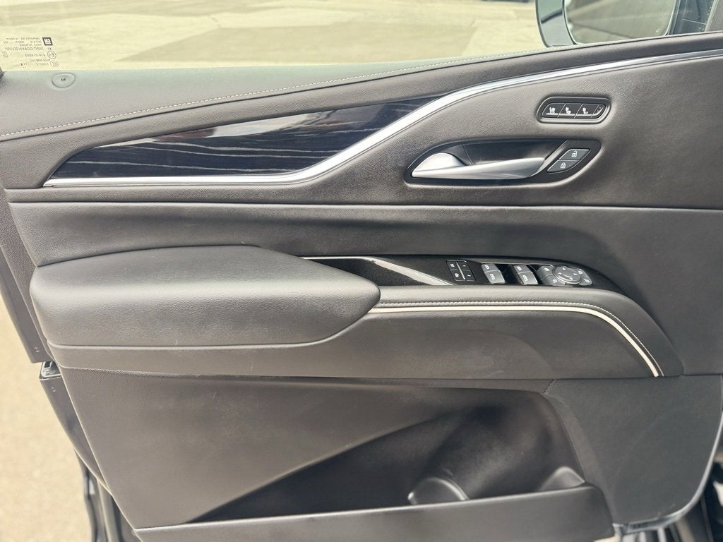 2024 Cadillac Escalade Sport