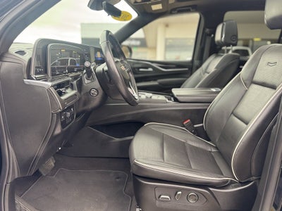 2024 Cadillac Escalade Sport