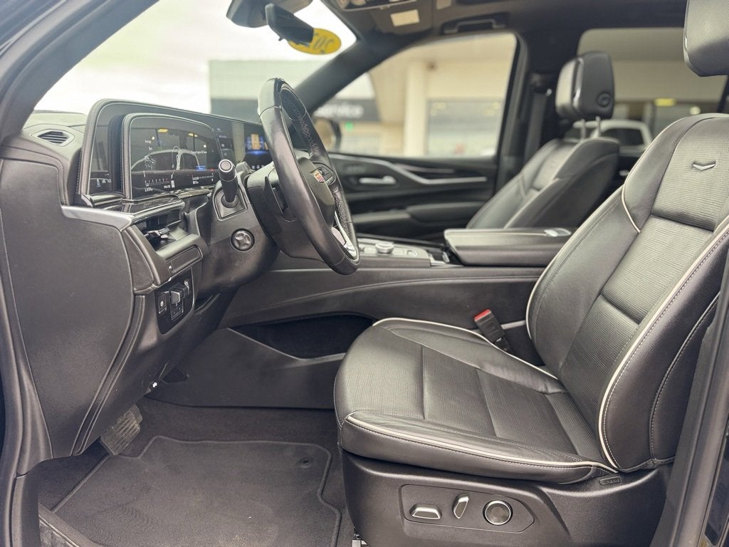 2024 Cadillac Escalade Sport