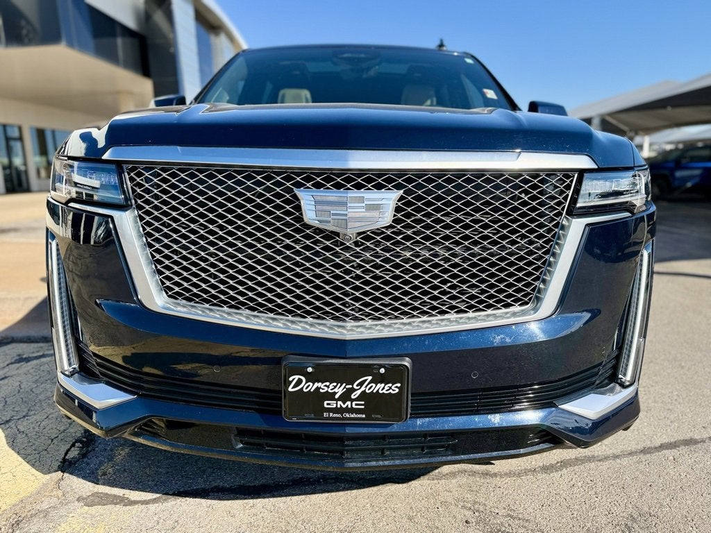 2023 Cadillac Escalade ESV Premium Luxury