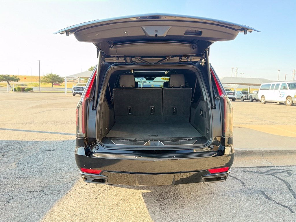 2021 Cadillac Escalade ESV Sport