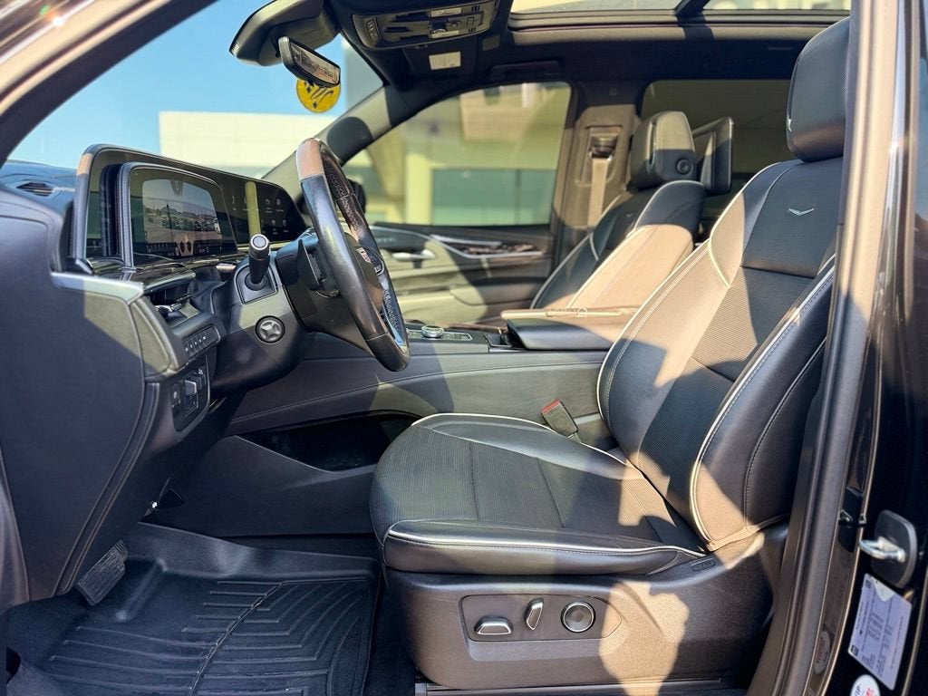 2021 Cadillac Escalade ESV Sport