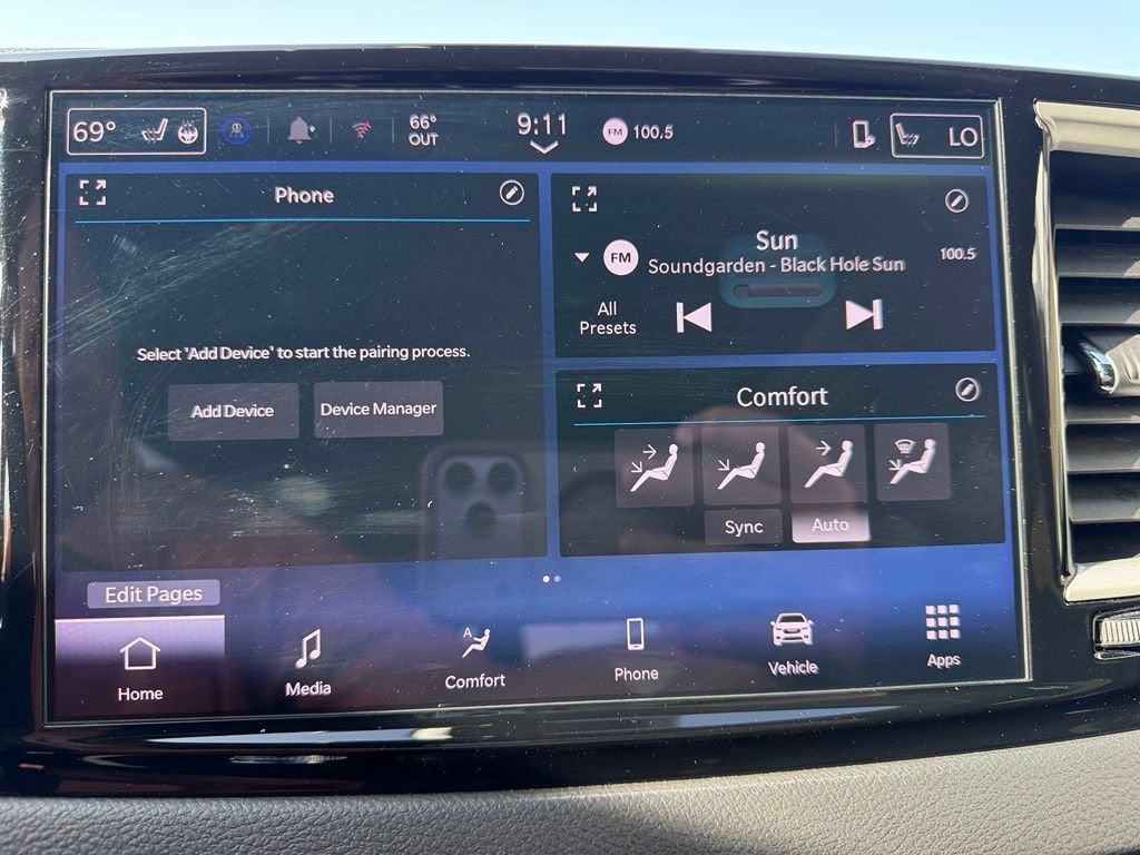 2025 Chrysler Pacifica Select