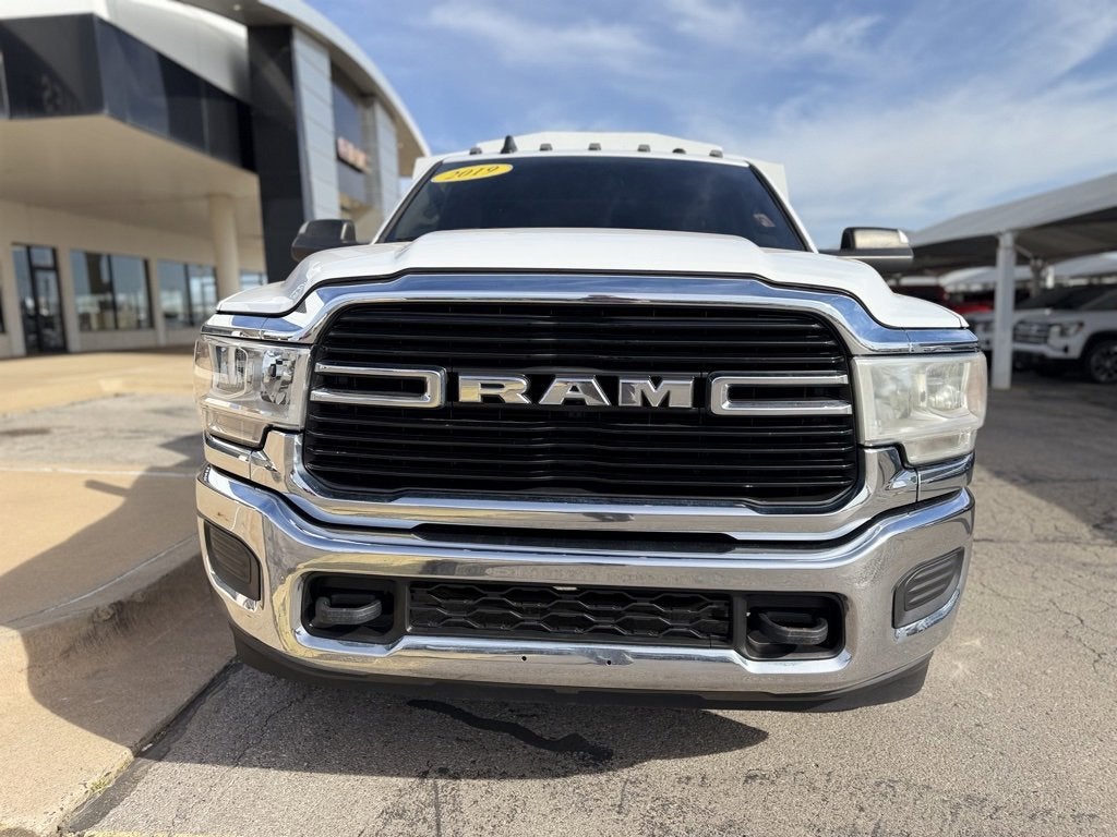 2019 RAM 3500 Chassis Cab SLT